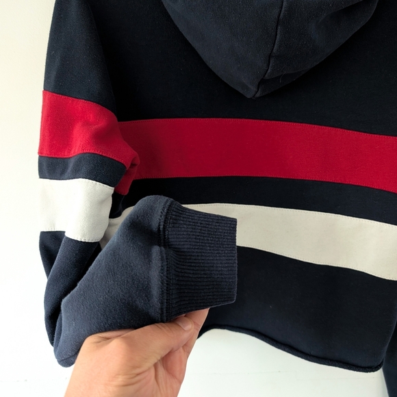 Hollister Women's Navy and Red Striped Hoodie - Picture 7 of 9